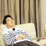 [EXO] 준면이 야동보는<b>자세</b>