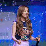 [레드벨벳] <b>아이린</b> 얼굴에 거품낀거같지않냐?