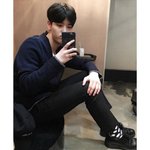얘들아 <b>검정</b>색 테니스엔 어떻게 코디해야 이쁠까