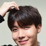 [방탄소년단] 연예인현실<b>피부</b>라고 호석이올라왔는데