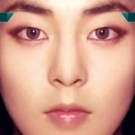 [EXO] 시우민 좌우<b>대칭</b> 사진이나보고가 눈삐꾸야