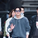 엄청 어려보이는 유아인