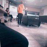 [EXO] 멤버시사회는 안오면서 <b>놀러</b>는 잘댕겨