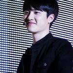 [EXO] 나 시발 모르는애랑 어깨<b>동무</b>하고 통곡함