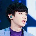 [EXO] 종인이 왜이리 못생겼냐 작작올려
