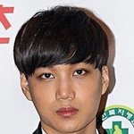 [EXO] 솔직히 엑소에서 제일 못생겼음 아이돌같지도 않고