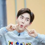 [EXO] 나 좋은친구년 한명 있음