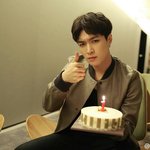[EXO] 조..종이니 너..죵신 팔<b>아모</b>군고..