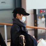 [EXO] 여친옷선물 바리바리 싸들고 입국하네