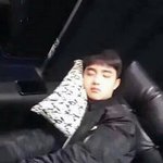 [EXO] 귀여운 경수로 일단 <b>진정</b>