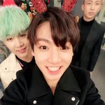 [방탄소년단] 화랑작가 또는 <b>연출</b>님 감사합니다 ( 꾸벅)