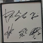 [EXO] 이런상황에미안한데 자랑할데가여기밖에없어서 <b>올림</b>