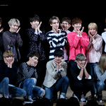 [EXO] 길을 걸을땐 베이비~