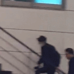 [EXO] 박찬열 계단올라가는거 개발림