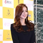 비현실적인 눈 <b>크기</b>