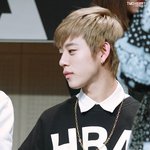 <b>눈</b> <b>밑</b>에 가래떡 있는 男女 아이돌