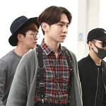 진짜 <b>특이</b>한 키 공항패션
