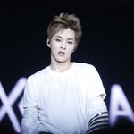 [EXO] 어떻게 이렇게 생겼냐