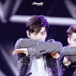 [백현] 백현이 웃지않고 눈 크게 뜨면