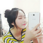 [댓글부탁해] 쇼핑몰 모델 김다빈 <b>이마</b> 수술한 걸까