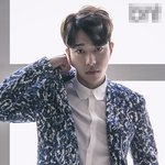 화려한 <b>수트</b> 소화력