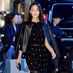 김윤아 모델 <b>포스</b>