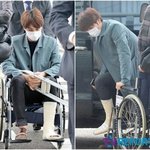 <b>깁스</b>하고 휠체어 탄 카이