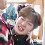 얘들아 갤럭시s4 <b>어떠</b>냠