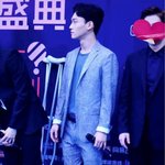 [EXO] 짹 종12대 <b>악개</b> 둘 왜저러냐?