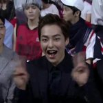 [EXO] 슈밍 <b>한심</b>하게바라보는넘 누구냐