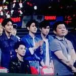 [EXO] 장사장 앞사람 뒷<b>통수</b> 왜이렇게