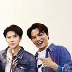 [EXO] 와ㅅㅂ대가리크기차이봐라