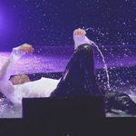[EXO] 된장찌개에 된장 푸는중.<b>JPG</b>