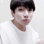 [방탄소년단] 니네 븨앱 <b>베트남</b> 안봤니..?
