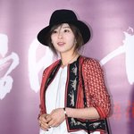 최강희 패션 감각