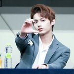 [세븐틴] 준이 <b>이사진</b> 너무좋다