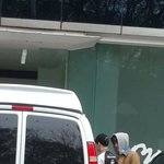 [EXO] 이건 수호랑 슴<b>사옥</b>앞