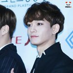 [EXO] Eㅐ용아 <b>벽돌</b>길만 걷자ㅠㅠ