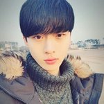 남자<b>얼</b><b>평</b>