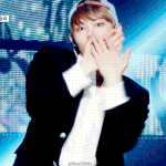 [세븐틴] 준휘 <b>소두</b> 오졌고 손크기 오졌고