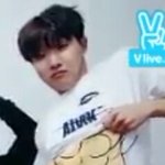 [방탄소년단] <b>호석</b>이 복근티셔츠