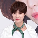 파격 <b>숏컷</b> 황정음과 류준열 화보