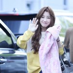 <b>담요</b>가 넘나 소중한 아이돌들