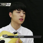 [아이콘] 인형<b>안고</b> 있는거 너무 귀엽다 ㅋㅋ