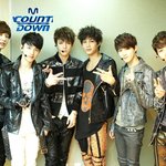 [EXO] 데뷔 미모 쉬발 <b>지린다</b>