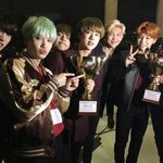 [방탄소년단] 방탄이들 보니까 기분 좋아진다!