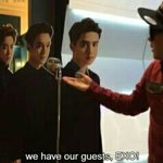 [CHEN] <b>바이브</b> 엑소첸 섭외하면 무릎 끓겠다 했다. 