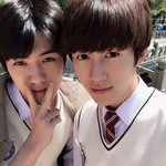 [세훈] 량치 교복입은 사진2