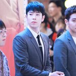 피오는 <b>흑발</b>이 진리