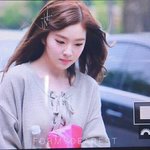 [EXO] <b>아이린</b> 뮤뱅 출근길